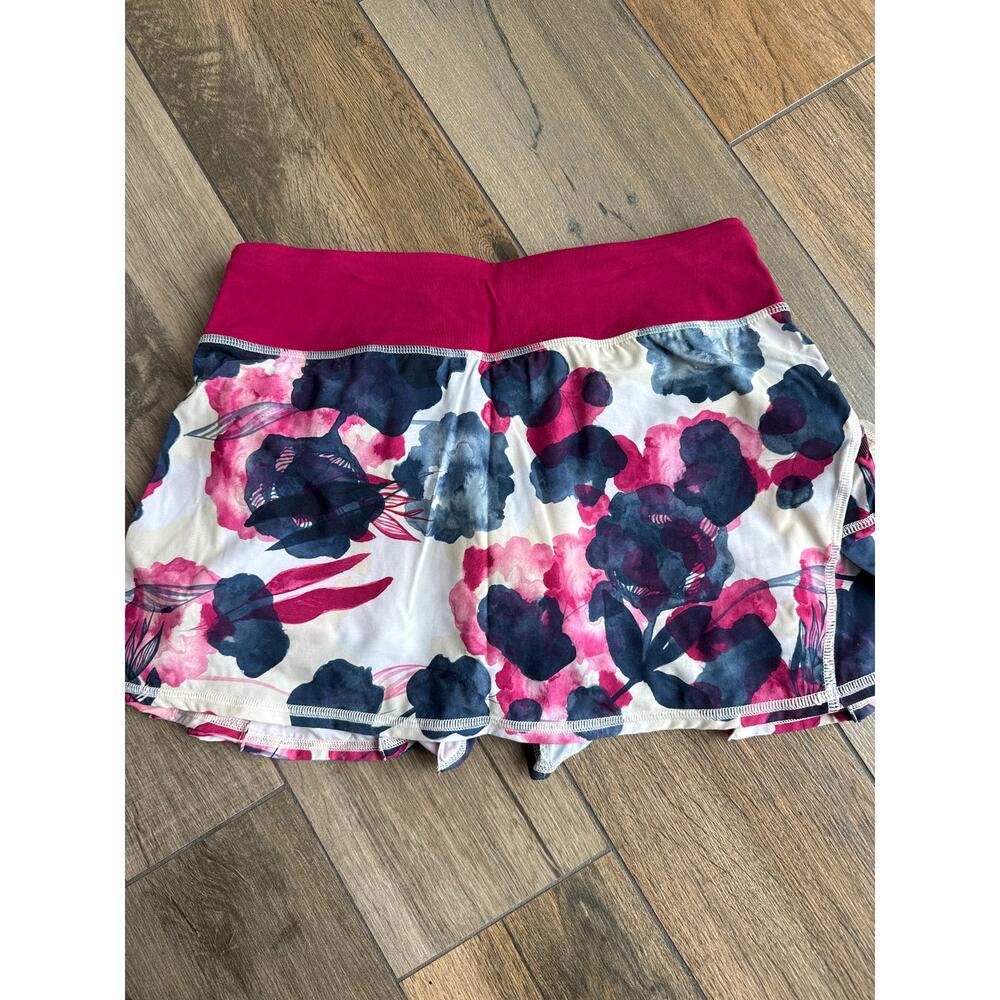 Lululemon Run Pace Setter Skirt Inky Floral Size 4 Rare Skort